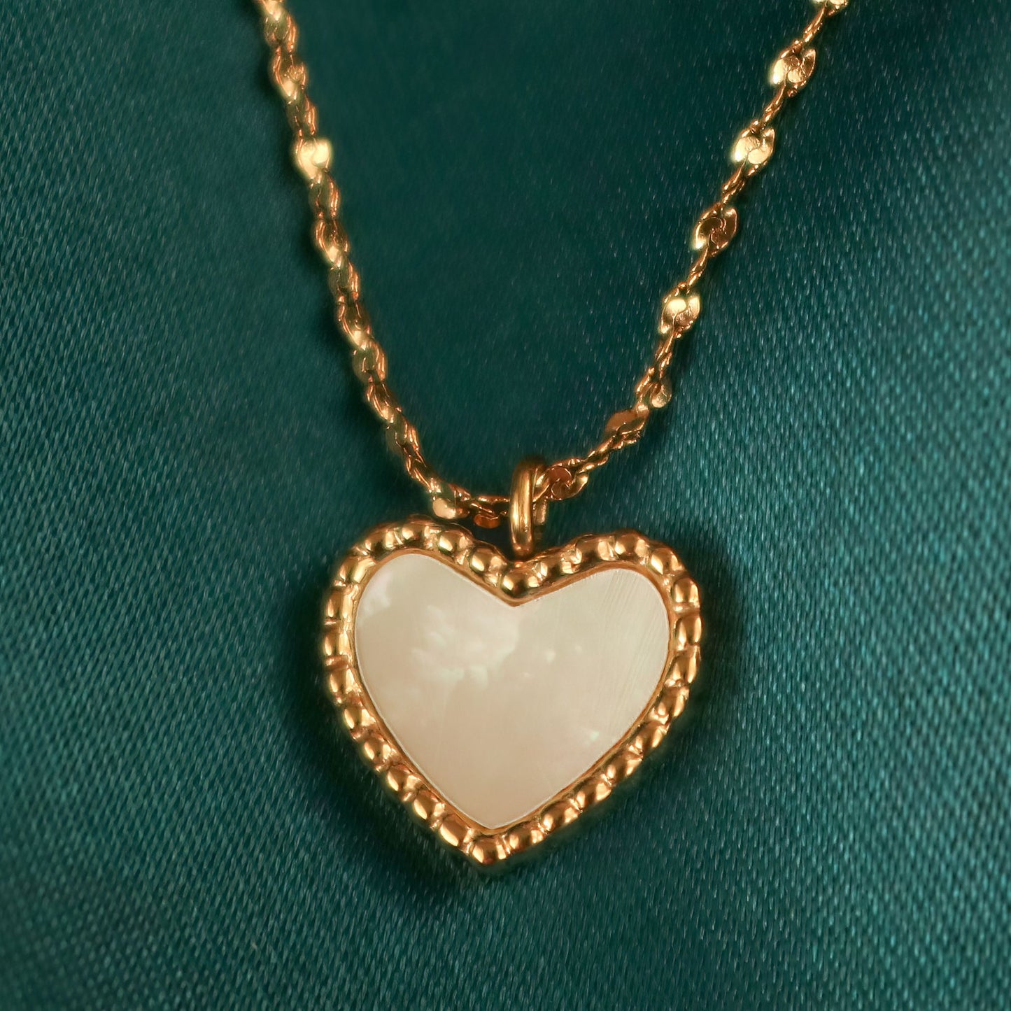 Milgrain Vintage Mother of Pearl Heart Necklace